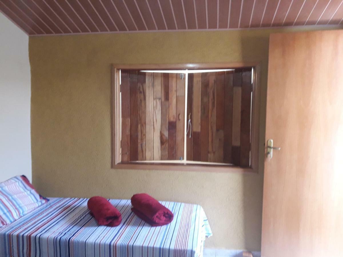 Pouso Calixtrato Villa São João Batista do Glória Екстериор снимка